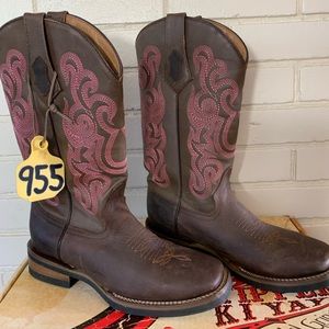 Ferrini Pink Cowboy Boots